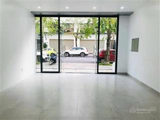 Cho thuê mặt bằng tầng 1 vinhomes marina cực xịn