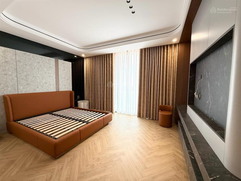 Đẳng cấp! bán nhà ngọc thụy long biên, 51,5m2, 7 tầng thang máy, gara ô tô, mt 5m, giá 19,2 tỷ