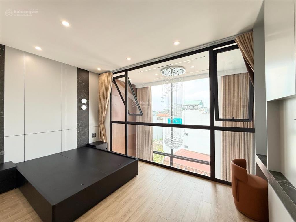Đẳng cấp! bán nhà ngọc thụy long biên, 51,5m2, 7 tầng thang máy, gara ô tô, mt 5m, giá 19,2 tỷ
