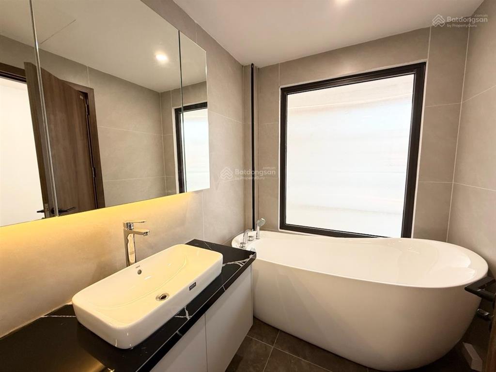 Đẳng cấp! bán nhà ngọc thụy long biên, 51,5m2, 7 tầng thang máy, gara ô tô, mt 5m, giá 19,2 tỷ