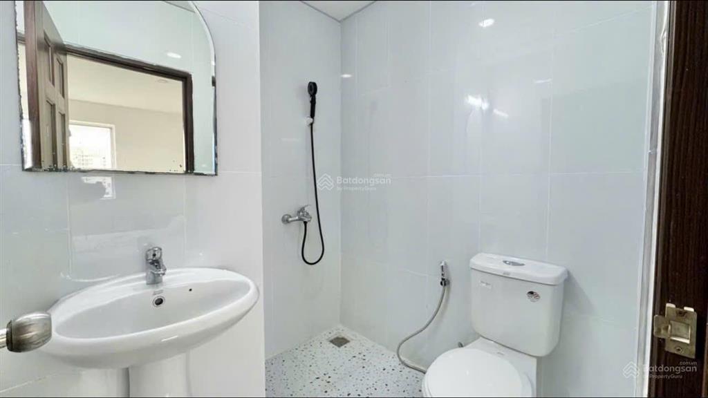 Gía hời  không lặp lại chỉ hơn 3,8xtỷ sở hữu căn hộ res3 nhà mới 100% quận 7,  0932 747 *** e tâm