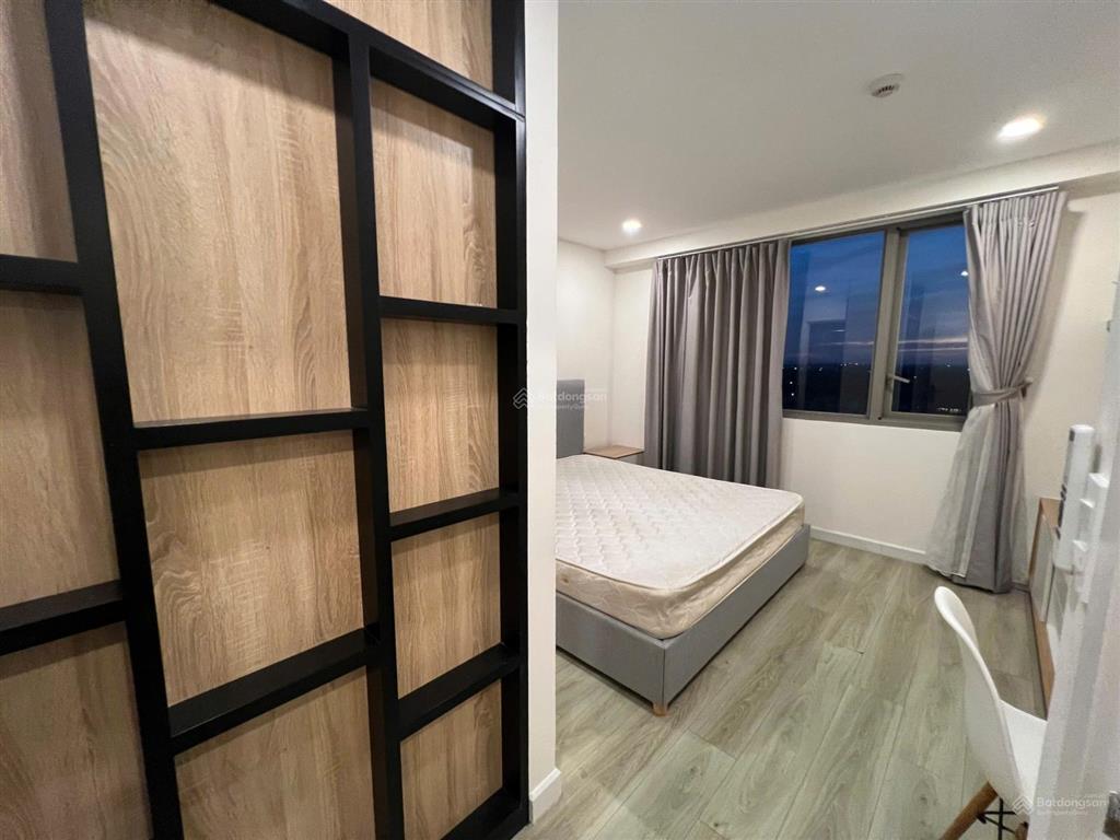 Cho thuê hưng phúc 2pn view biệt thự gía 19tr full nội thất.0932 747 *** thành tâm