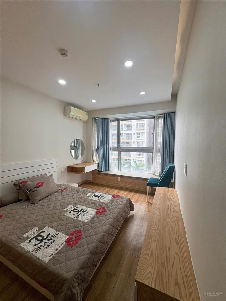 Chính chủ bán căn hộ scenic valley 71m2 giá 7,1 tỷ full nội thất.  0932 747 *** thành tâm