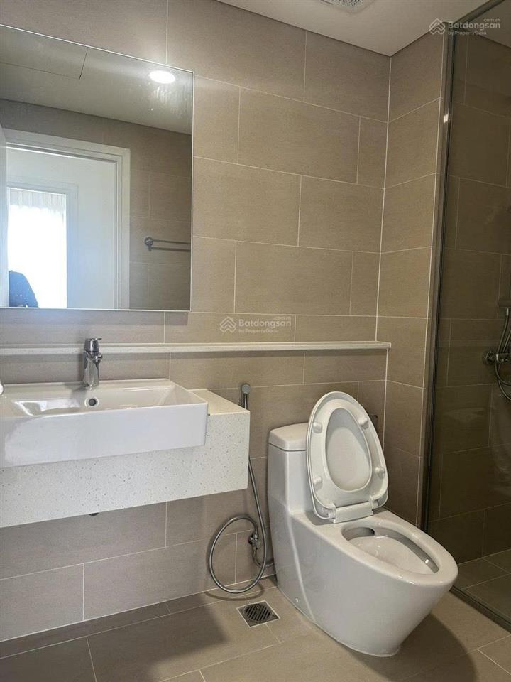Chính chủ cần bán căn 1pn tầng đẹp hiếm có còn lại dự án urban green