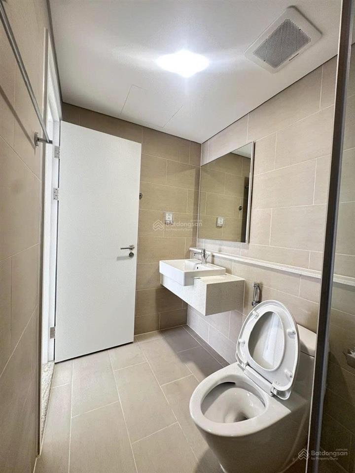 Chính chủ cần cho thuê căn 84m2 tháp a nhìn về quận 1