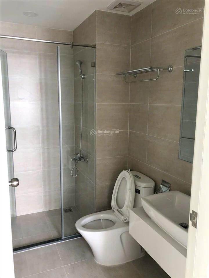 Bán cc central premium tại tạ quang bửu, 4,15 tỷ, 69m2, 2pn, 2wc, chính chủ, hot!