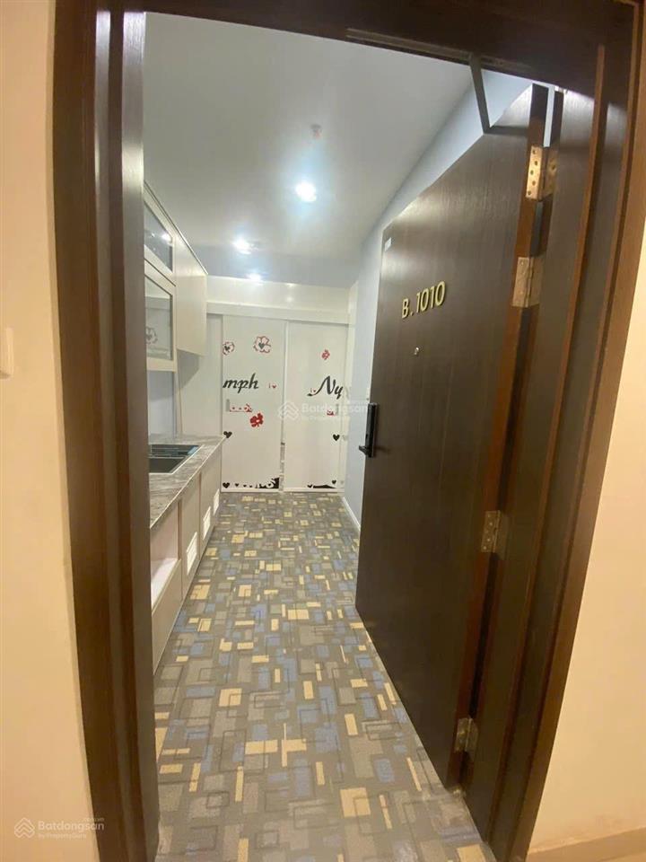 Cho thuê cc central premium, tạ quang bửu, 9 triệu, 32m2, 1pn, 1wc, full nội thất!