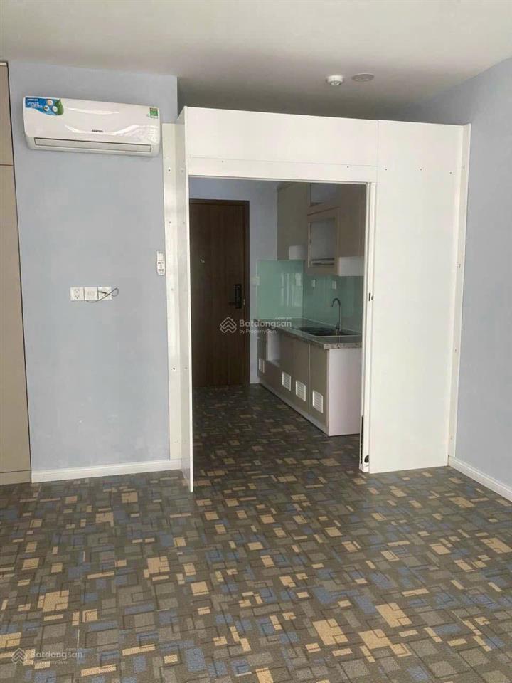 Cho thuê cc central premium, tạ quang bửu, 9 triệu, 32m2, 1pn, 1wc, full nội thất!