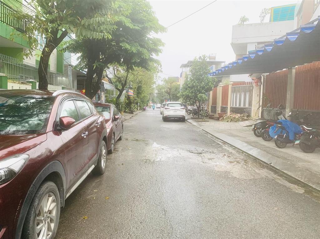 Chủ cần bán nhanh nhà mặt tiền nguyễn trung ngạn  dòng tiền tốt