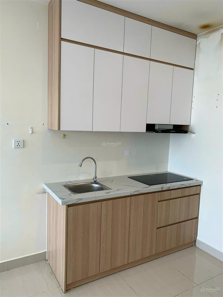 Rẻ vô địch  cho thuê căn hộ full gỗ tại vinhomes smart city, giá 6 triệu/tháng.  0372 135 ***
