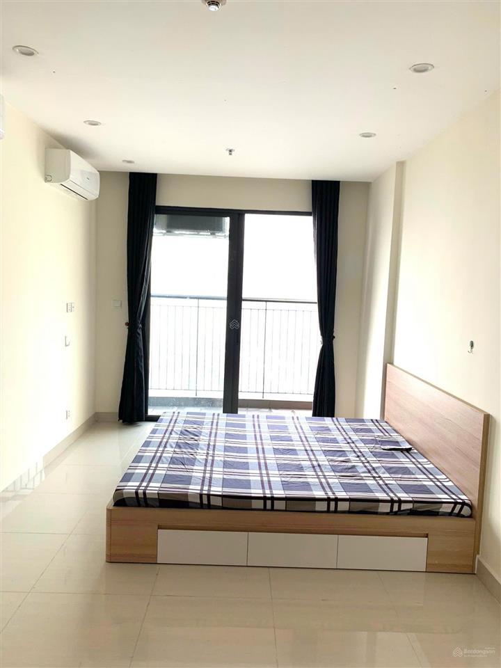 Rẻ vô địch  cho thuê căn hộ full gỗ tại vinhomes smart city, giá 6 triệu/tháng.  0372 135 ***