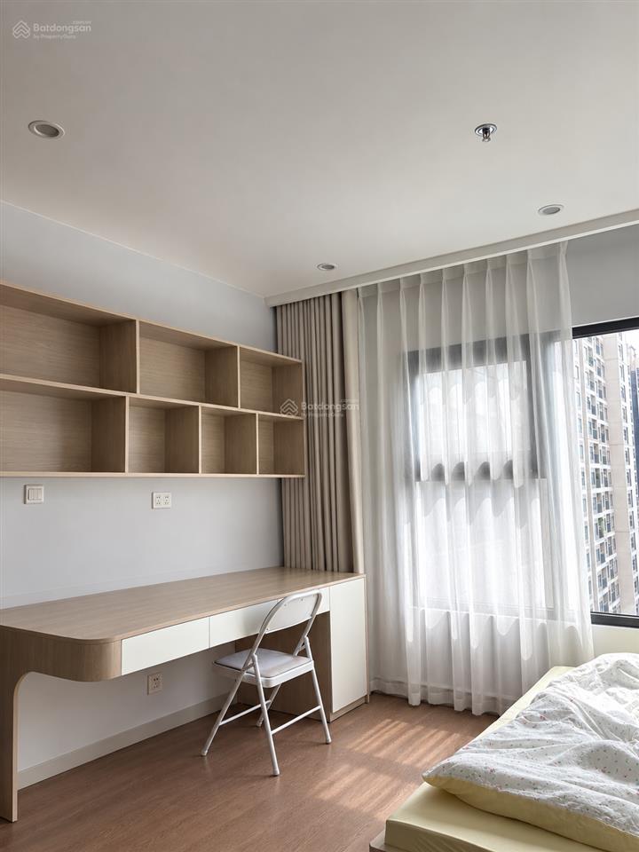 Cho thuê studio đồ đẹp giá 7 triệu/th tại vinhomes smart city.  0372 135 ***