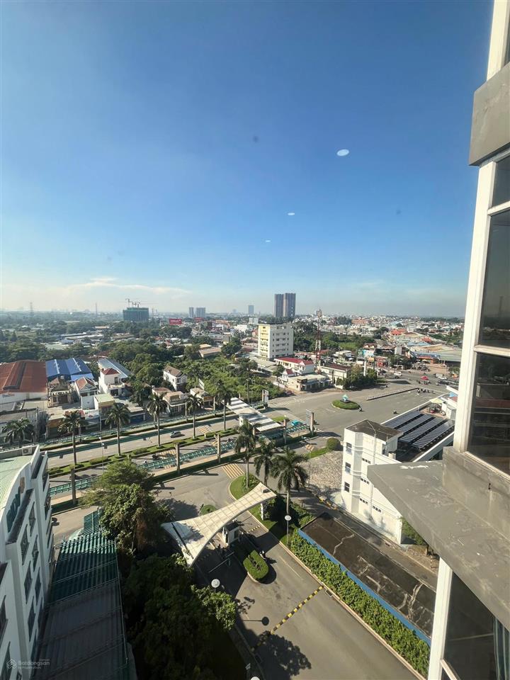 Bán căn hộ 2pn, 2wc tại the habitat bình dương, giá 2,2 tỷ, 62 m2