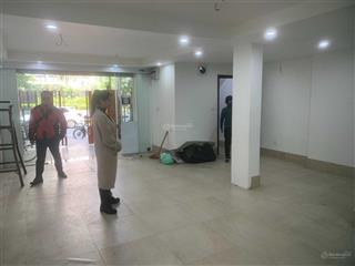 Cho thuê tầng 1 dt 120m2 khu hd mon hàm nghi kinh doanh cực đẹp