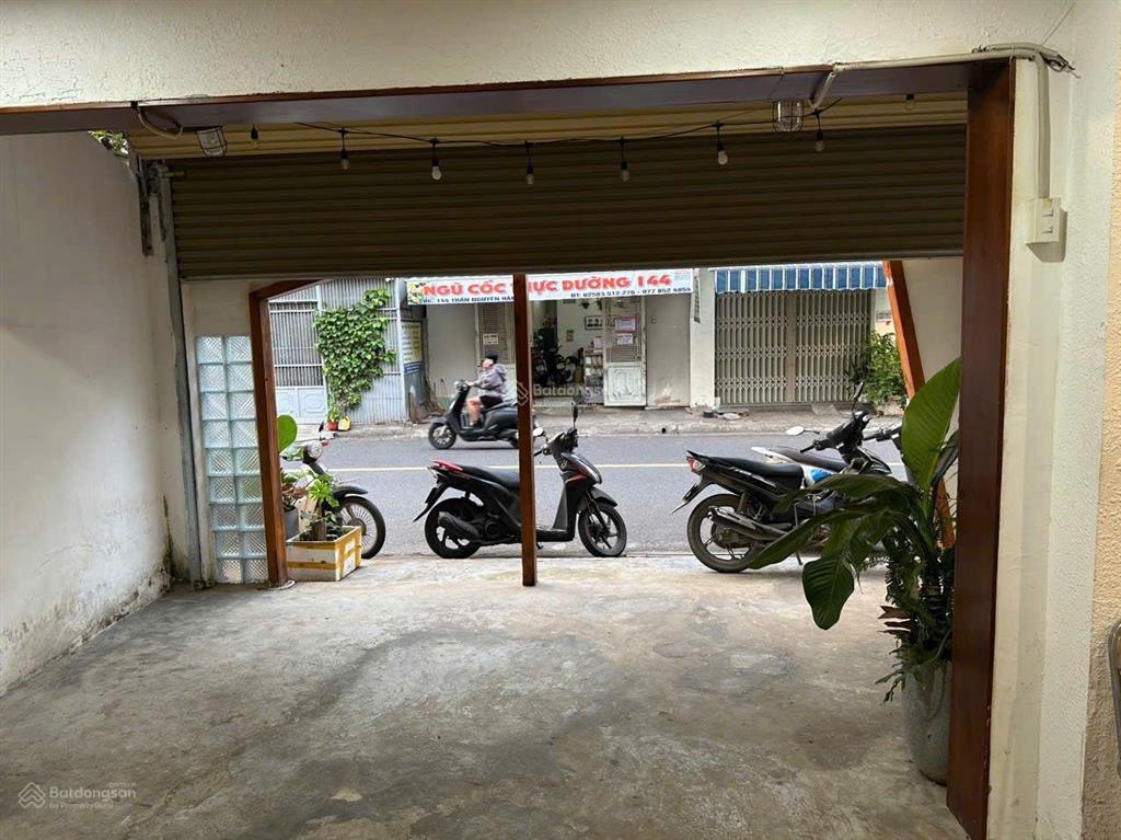 Sang nhượng quán cafe khu bàn cờ tttp  mặt tiền đường trần nguyên hãn nha trang
