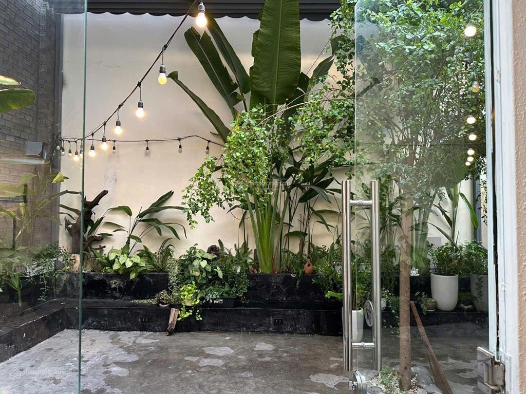 Sang nhượng quán cafe khu bàn cờ tttp  mặt tiền đường trần nguyên hãn nha trang