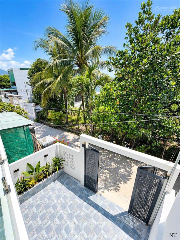 Nhà đẹp diên an 3pn  giá 2tỷ750