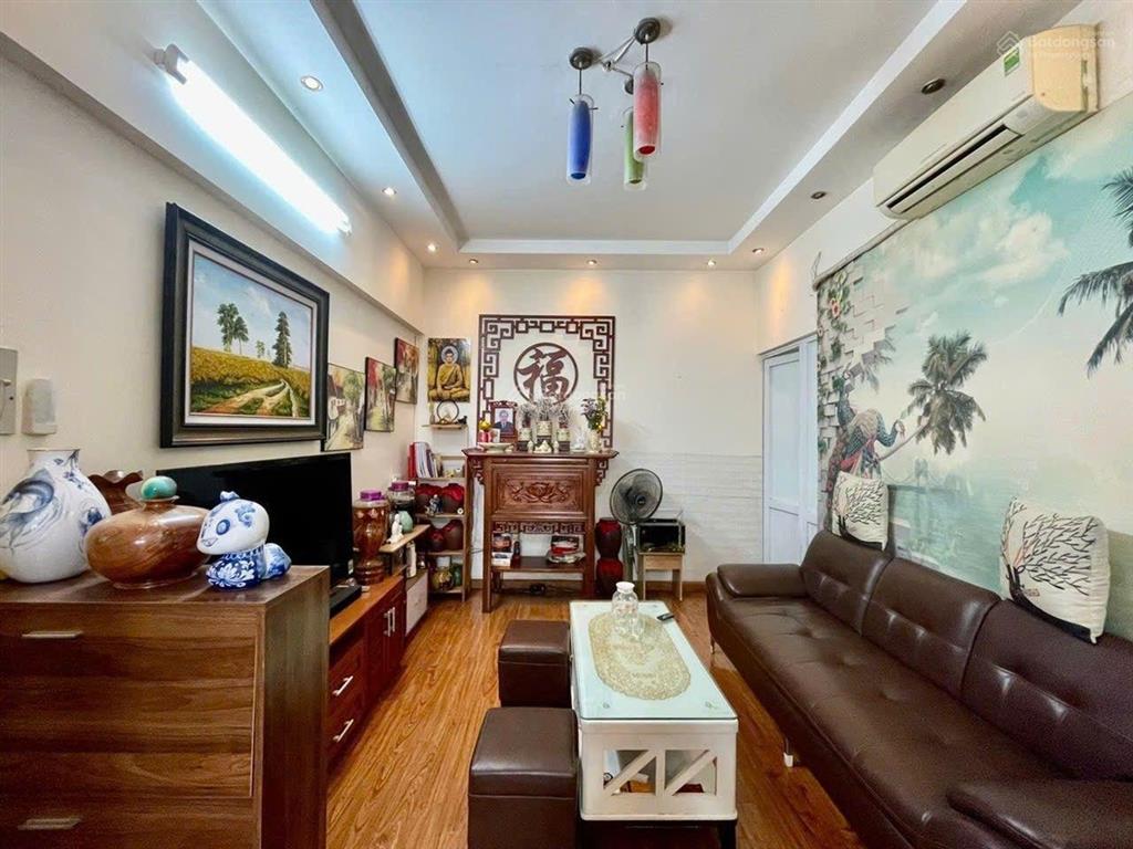Bán chung cư nam trung yên, cầu giấy, 62m2 2ngủ giá cực chất 3,9 tỷ,