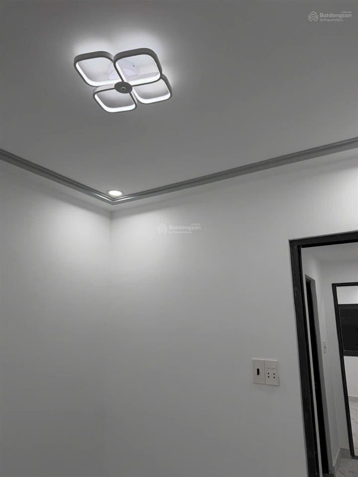 Nhà đẹp trung tâm q7 tp hcm  vị trí hẻm 65/ trần xuân soạn phường tân thuận quận 7 cũ tp hcm