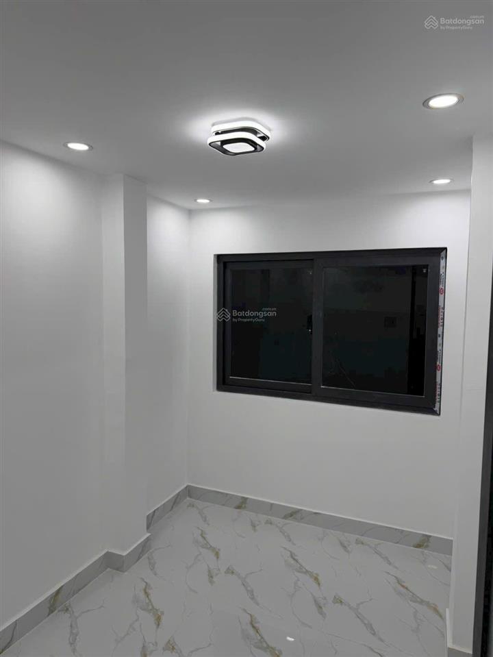 Nhà đẹp trung tâm q7 tp hcm  vị trí hẻm 65/ trần xuân soạn phường tân thuận quận 7 cũ tp hcm