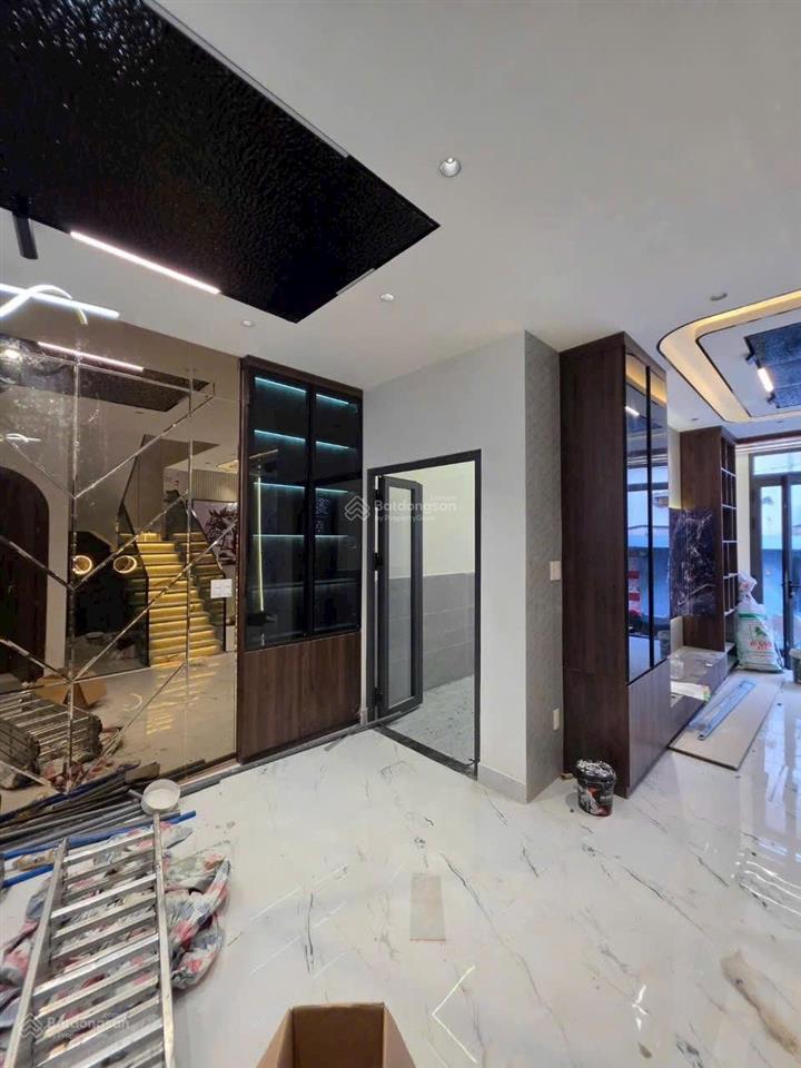 Chính chủ gửi bán căn nhà mới 100% tại hẻm 588 huỳnh tấn phát, quận 7.