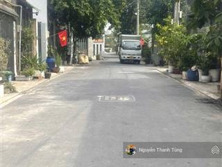 Nhà 6 tầng có thang máy khu vip phân lô đường trần thị năm, diện tích 82m2, ngang 5.5m hiếm, hẻm 7m