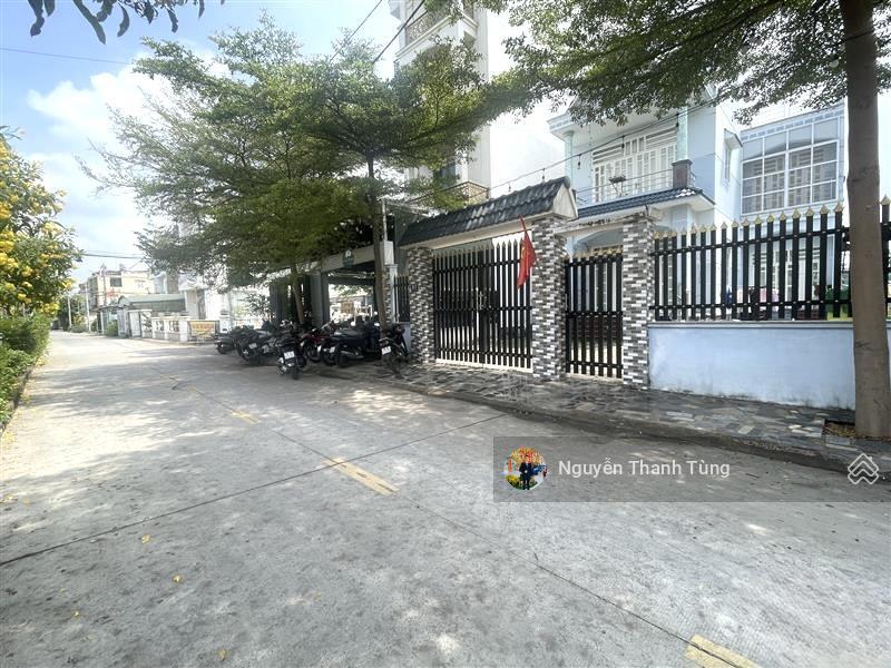 Lô đất mặt tiền kinh doanh đường thạnh lộc 37, an phú đông, diện tích 140m2 (6 x 24), full thổ cư.