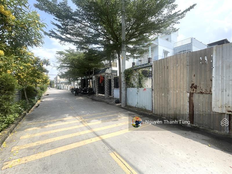 Lô đất mặt tiền kinh doanh đường thạnh lộc 37, an phú đông, diện tích 140m2 (6 x 24), full thổ cư.