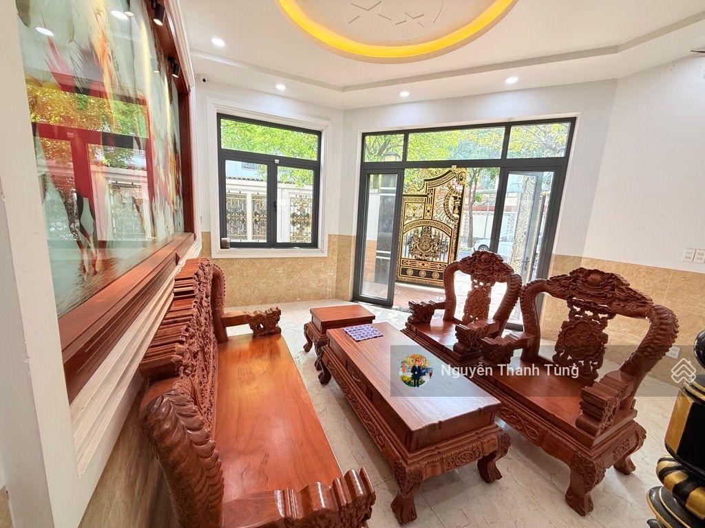 Siêu phẩm biệt thự 4 tầng lô góc khu dân cư hiệp thành, diện tích 146m2, ngang 8m, không lộ giới.