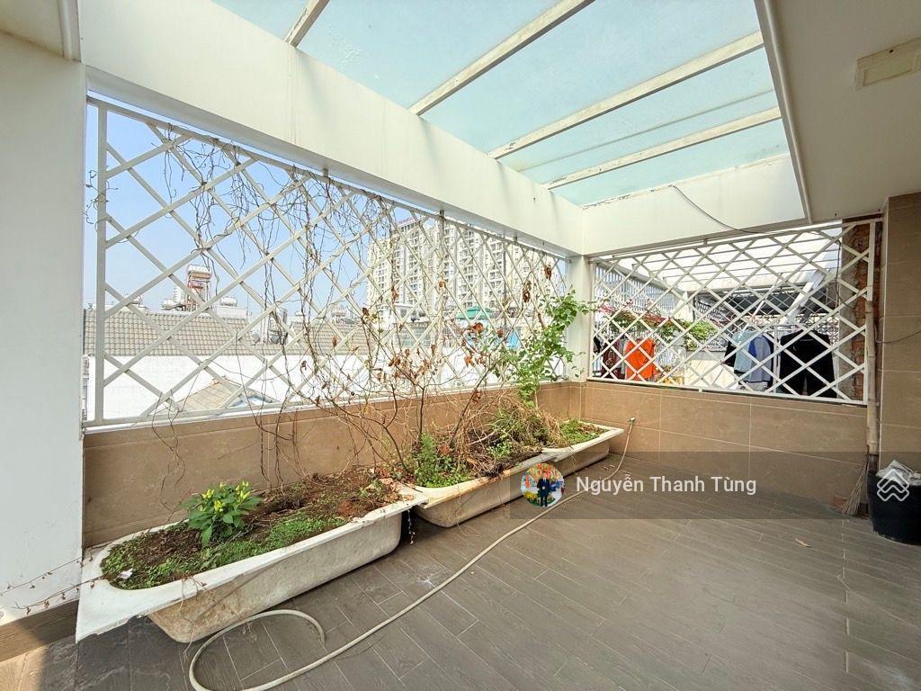 Siêu phẩm biệt thự 4 tầng lô góc khu dân cư hiệp thành, diện tích 146m2, ngang 8m, không lộ giới.