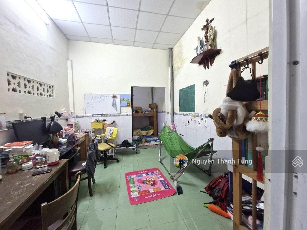 Mặt tiền kinh doanh đường tô ký, nhà cấp 4, dt 317m2 (10 x 32), đường nhựa 16m, gần chợ trung chánh