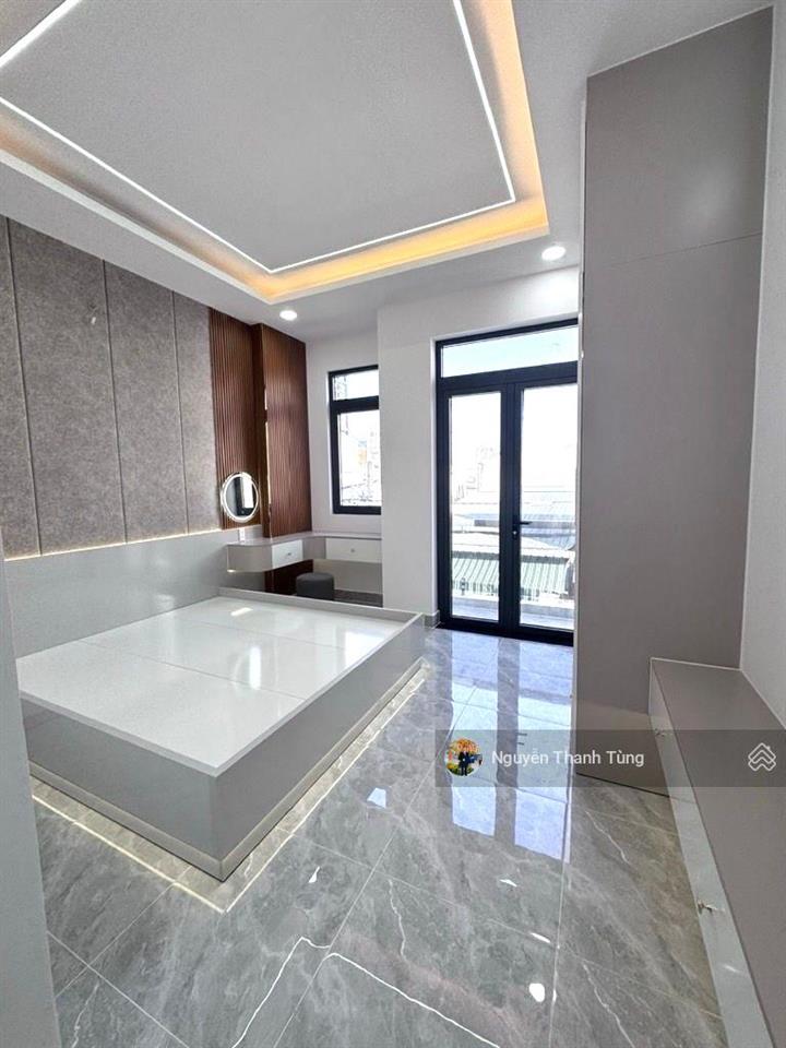 Nhà mới đẹp ở ngay 4 tầng đường hiệp thành 13, diện tích 59m2 (4 x 15), hẻm 5m xe hơi vào nhà.