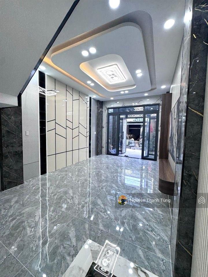 Nhà mới đẹp ở ngay 4 tầng đường hiệp thành 13, diện tích 59m2 (4 x 15), hẻm 5m xe hơi vào nhà.