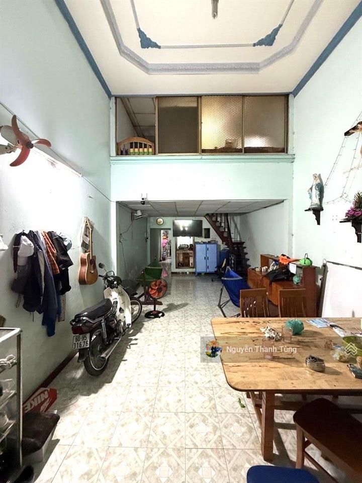 Nhà cấp 4 xe hơi ngủ nhà gần mặt tiền huỳnh thị hai, diện tích 98m2 (4 x 24), đường 12m thông.