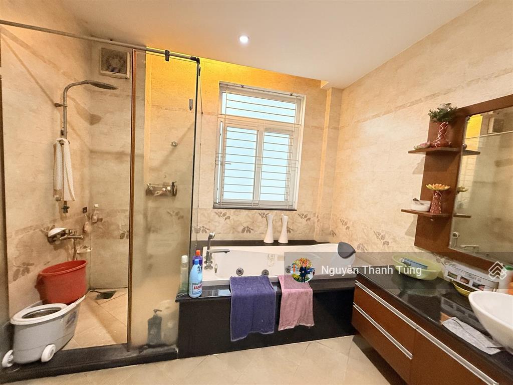 Biệt thự 5 tầng mặt tiền đường 8m thới an 4  dt 260.3m2, ngang 11.6m nở hậu gần hãng bia tiger