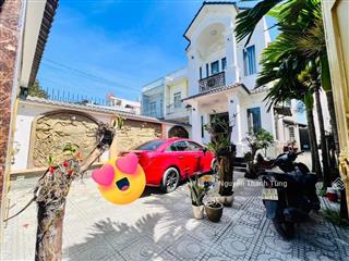 Siêu phẩm biệt thự 2 tầng mặt tiền đường nhánh tân thới hiệp 21, diện tích 189m2 (8 x 27m), chủ gấp