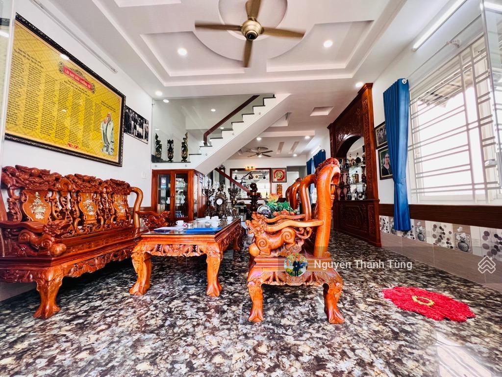 Siêu phẩm biệt thự 2 tầng mặt tiền đường nhánh tân thới hiệp 21, diện tích 189m2 (8 x 27m), chủ gấp