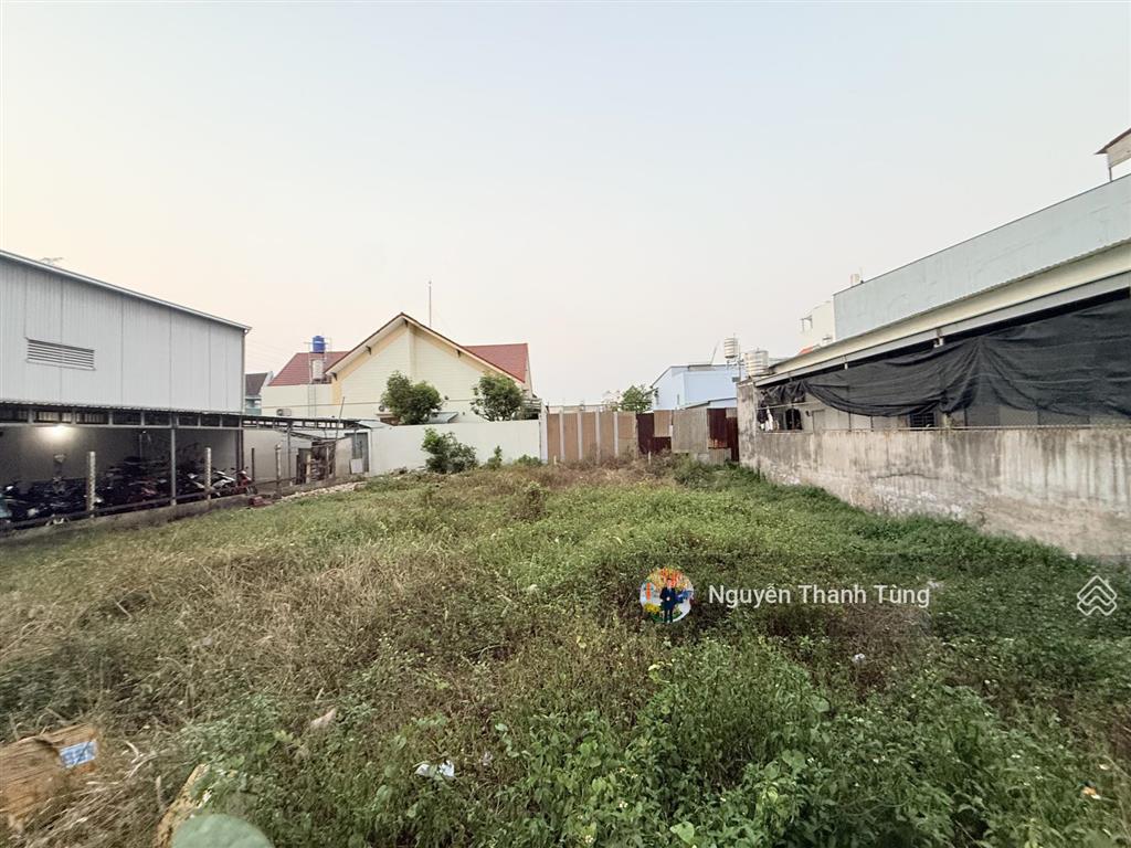 Lô đất thổ 125m2, ngang 5m hiếm  hẻm 6m thông gần mặt tiền trần thị năm, thcs trần quang khải.