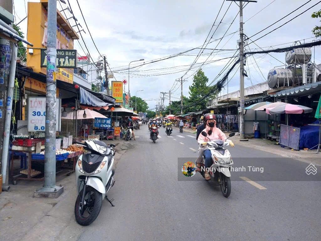 Mặt tiền kinh doanh đường bùi văn ngữ, tân thới hiệp  điện tích 100m2, đường nhựa 20m, nhà cấp 4