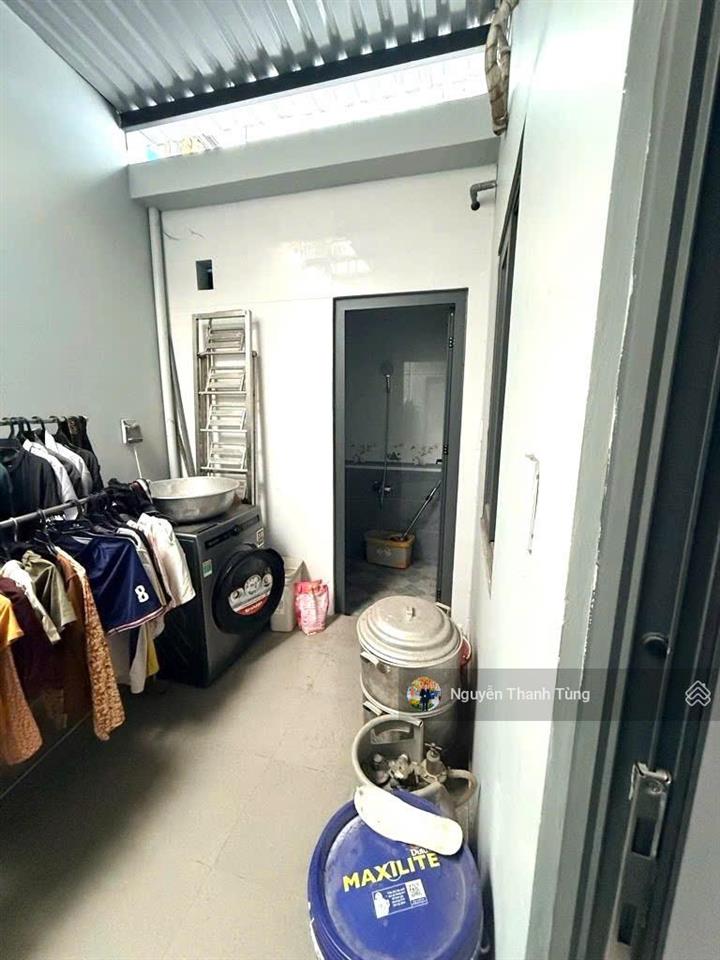 Mặt tiền kinh doanh đường bùi văn ngữ, tân thới hiệp  điện tích 100m2, đường nhựa 20m, nhà cấp 4