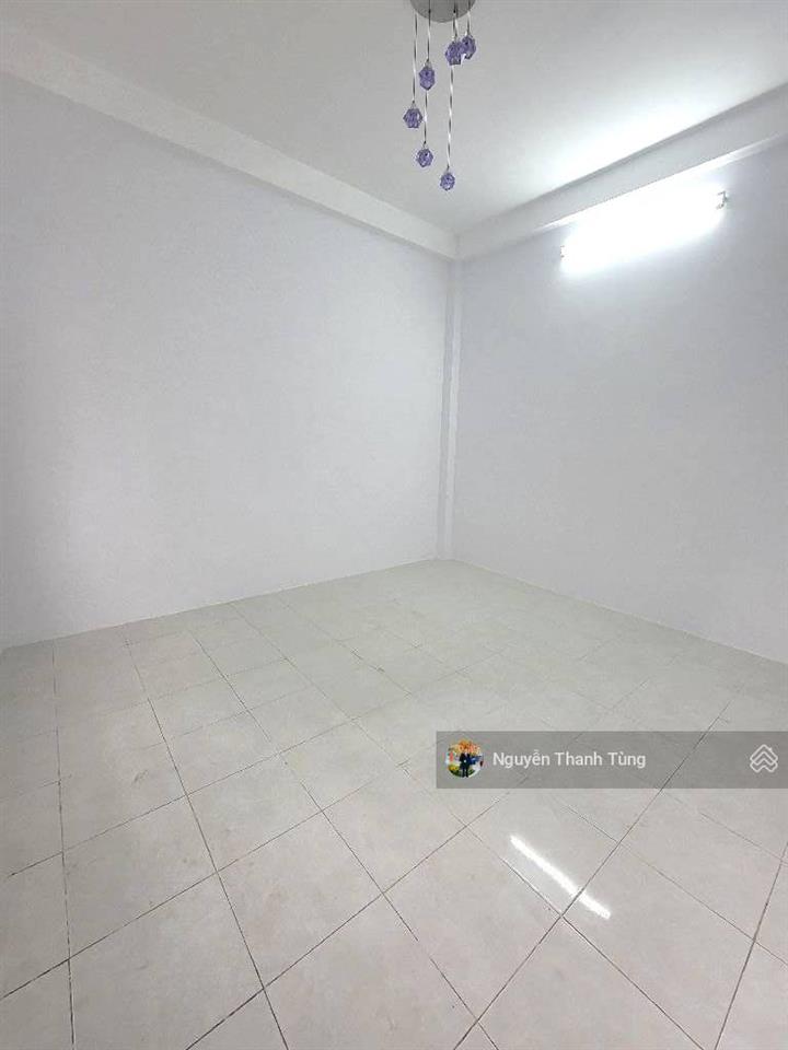 Gấp bán  mặt tiền kinh doanh 3 tầng đường thạnh xuân 18, thới an, dt 90m2 (4.5 x 20), đường 8m.