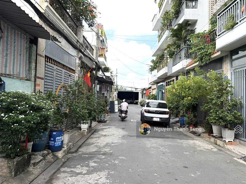 Bán dãy 11 phòng trọ sẵn dòng tiền đường hà đặc, trung mỹ tây, dt 173m2, ngang khủng 8m, hẻm 6m tho