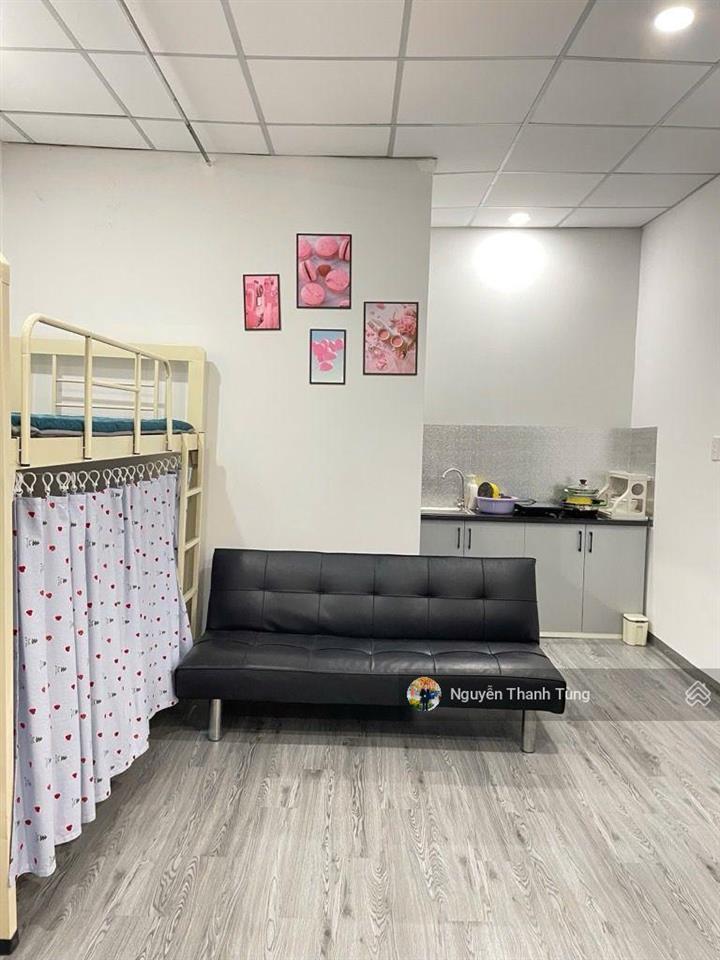 Bán chdv 3 tầng mặt tiền đường trường chinh, trung mỹ tây, dt 197m2 (5.4 x 37), không lộ giới.