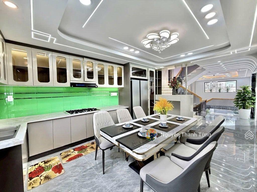 Siêu phẩm nhà phố 5 tầng khu phân lô đường thới an 13, diện tích 68m2 (4 x 17), hẻm 6m thông.