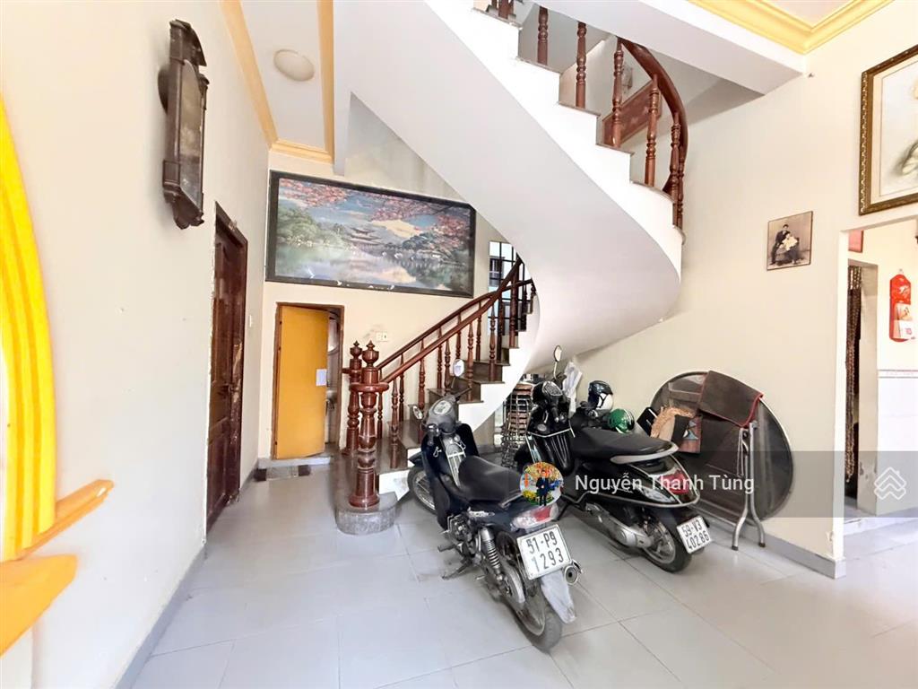 Vị trí hiếm  nhà 3 tầng 1/ đường nguyễn văn lượng, gò vấp  dtsd 354m2, ngang 12m, hẻm 6m thông