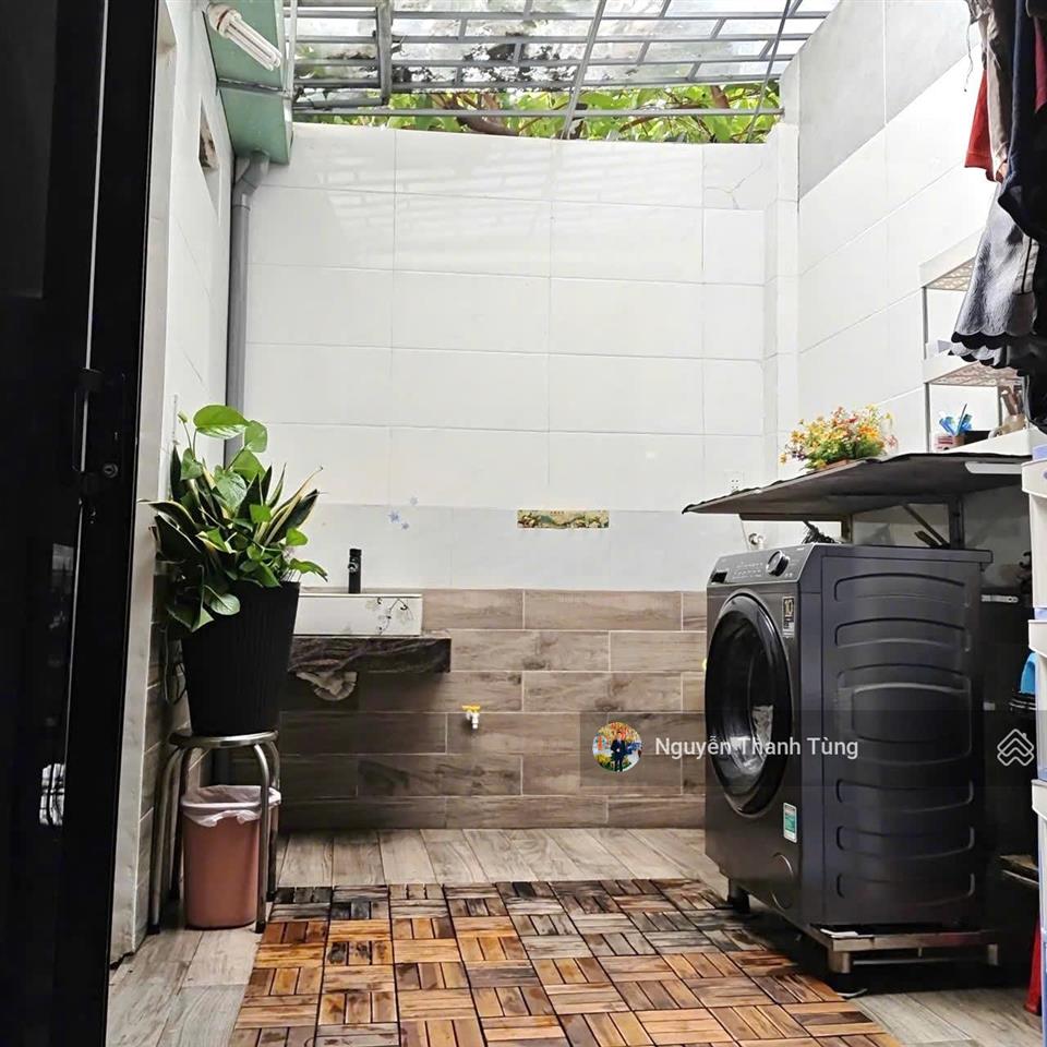 Siêu phẩm nhà mới 2 tầng xe hơi ngủ nhà gần đường lê thị riêng, thới an. 98m2, hẻm 4m thông.