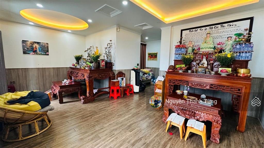 Siêu phẩm 4 tầng hơn 240m2, ngang 8m đường trung mỹ tây 17, q12, đường nhựa 12m, nội thất cao cấp.