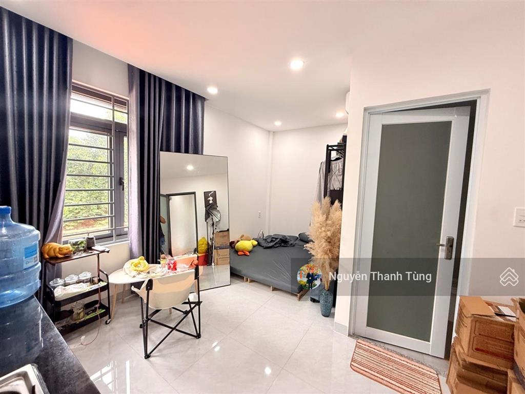 Nhà 4 tầng khu dân cư tân tiến, tân thới hiệp, quận 12, dt 100m2, ngang 5m hiếm, sẵn dòng tiền.