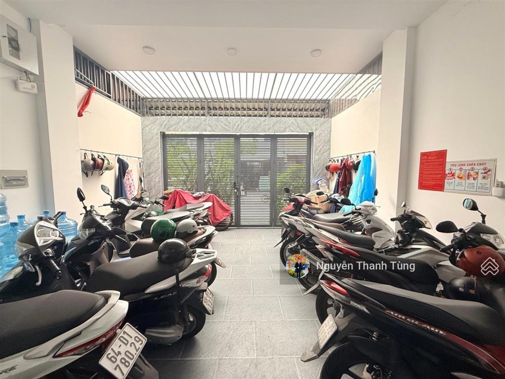 Nhà 4 tầng khu dân cư tân tiến, tân thới hiệp, quận 12, dt 100m2, ngang 5m hiếm, sẵn dòng tiền.