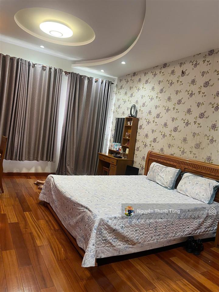 Biệt thự 4 tầng mặt tiền kdc đồng gia  đường lê thị riêng, quận 12, dt 160m2, ngang 7m, vào ở ngay